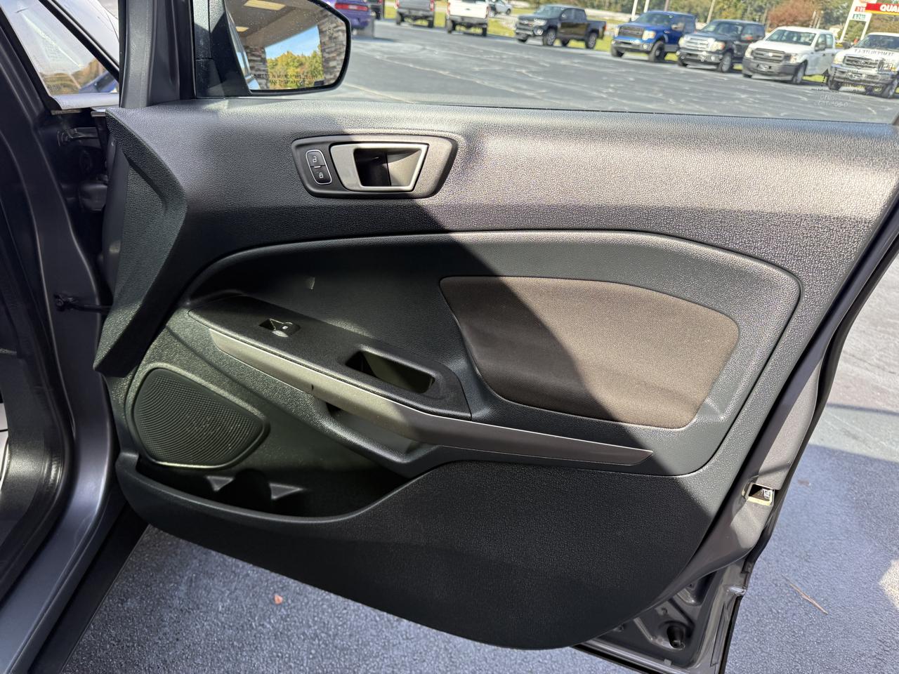 Ford EcoSport SE 2021