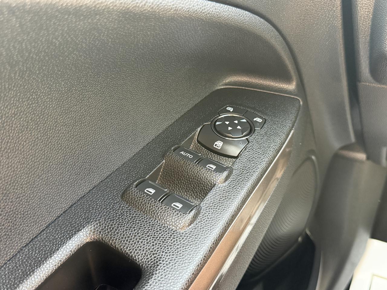 Ford EcoSport SE 2021