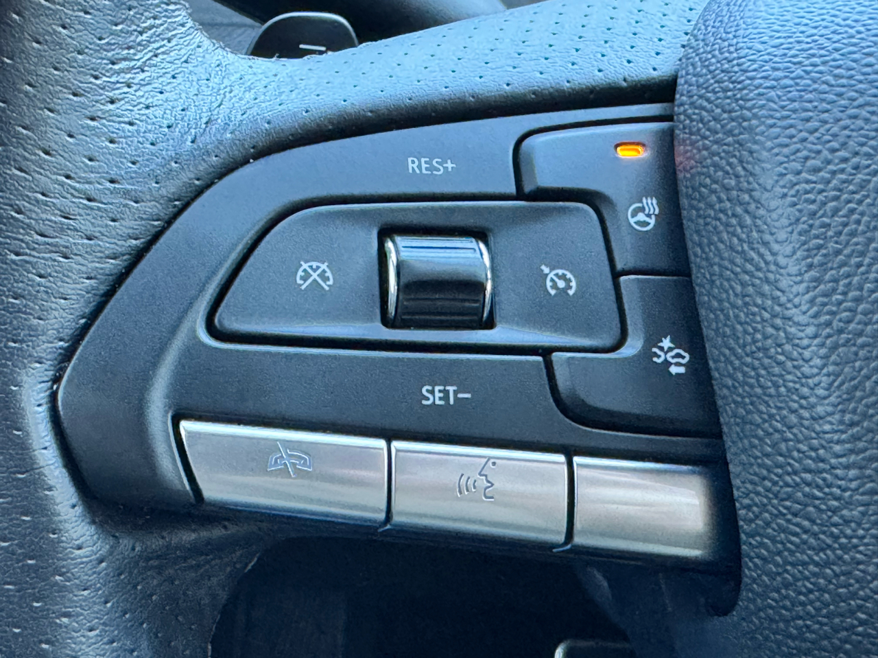 Cadillac XT4 FWD 4dr Sport 2024