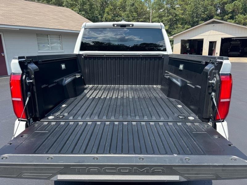 Toyota Tacoma  2024