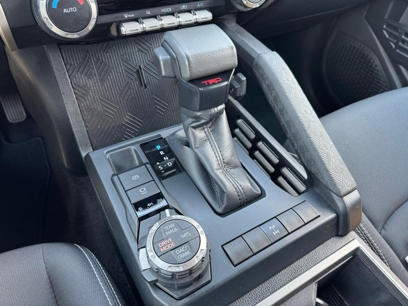 Toyota Tacoma  2024