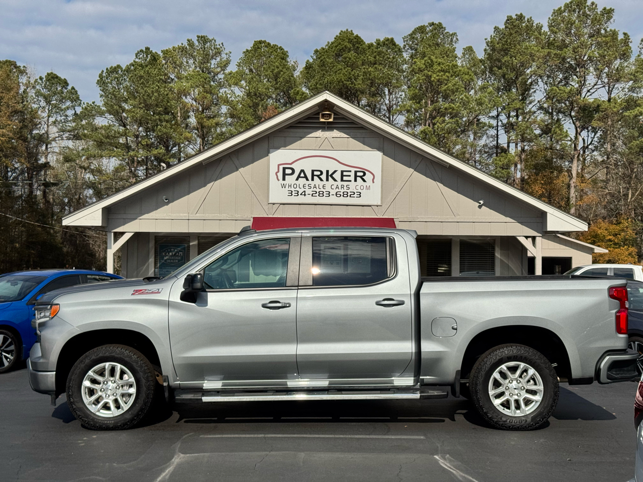 Chevrolet Silverado 1500 4WD Crew Cab 147" RST 2025