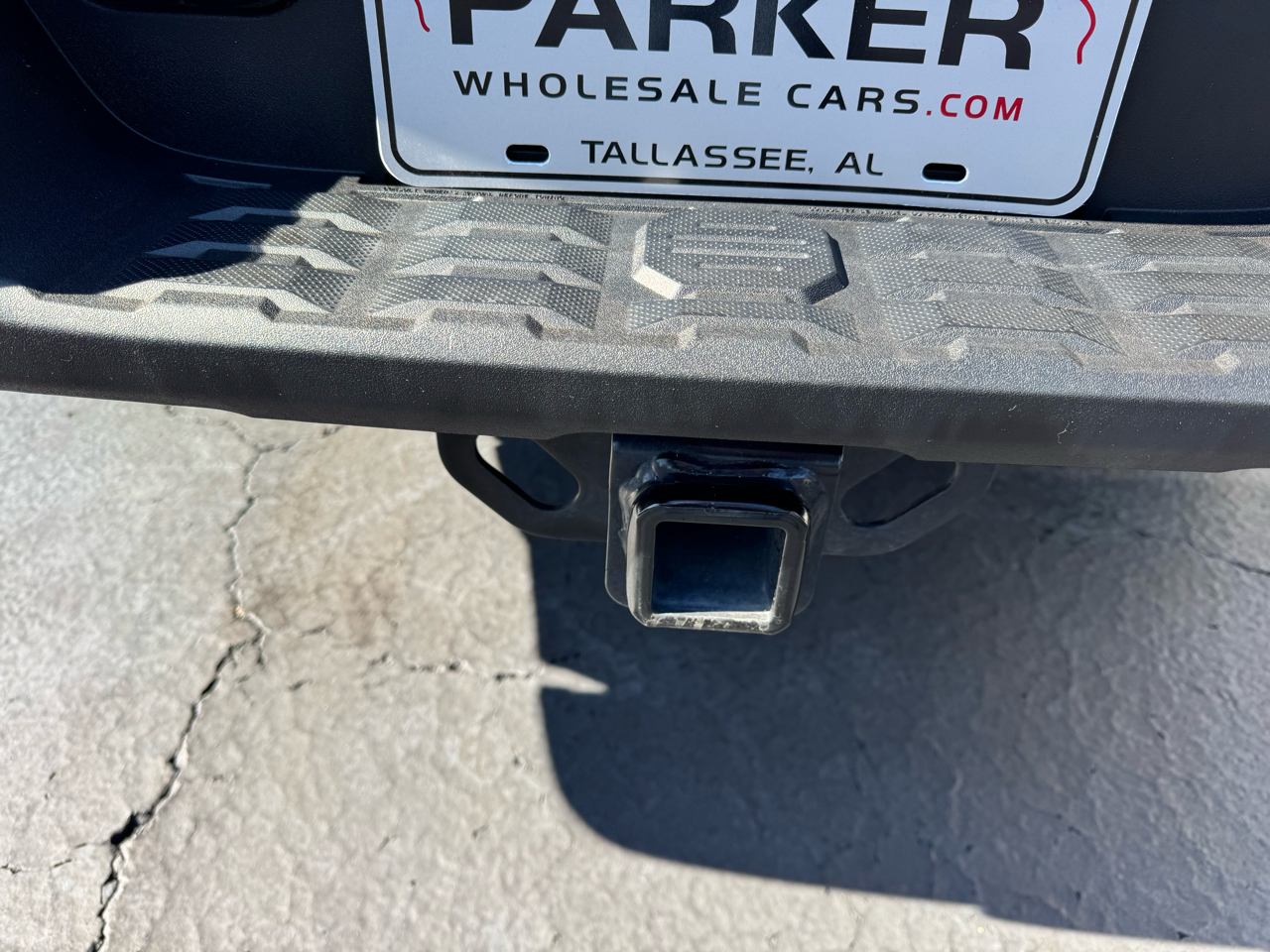 Toyota Tacoma 2WD SR5 Double Cab 5' Bed V6 AT (Natl) 2023