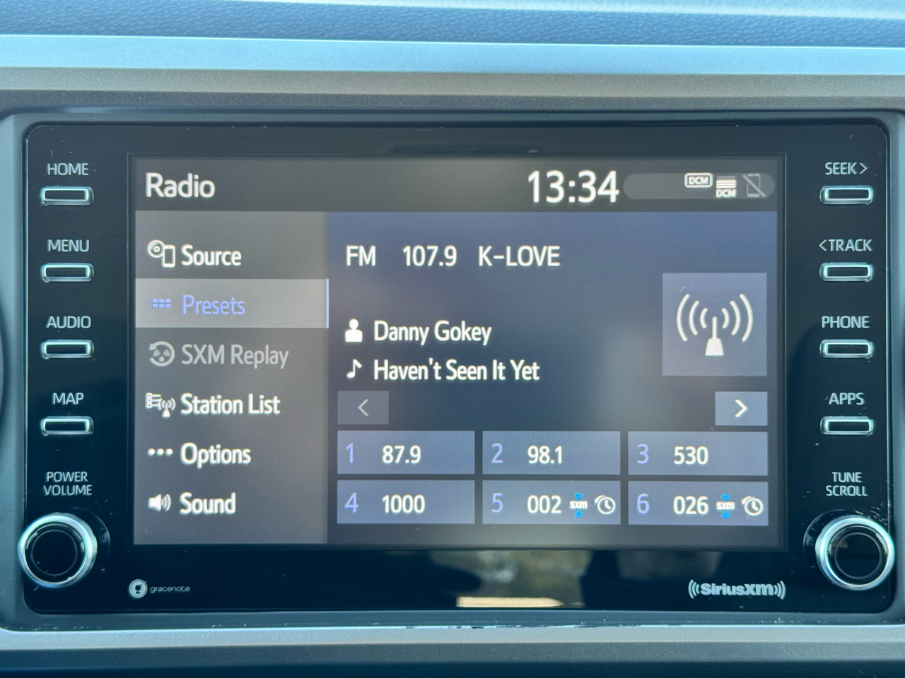 Toyota Tacoma 2WD SR5 Double Cab 5' Bed V6 AT (Natl) 2023