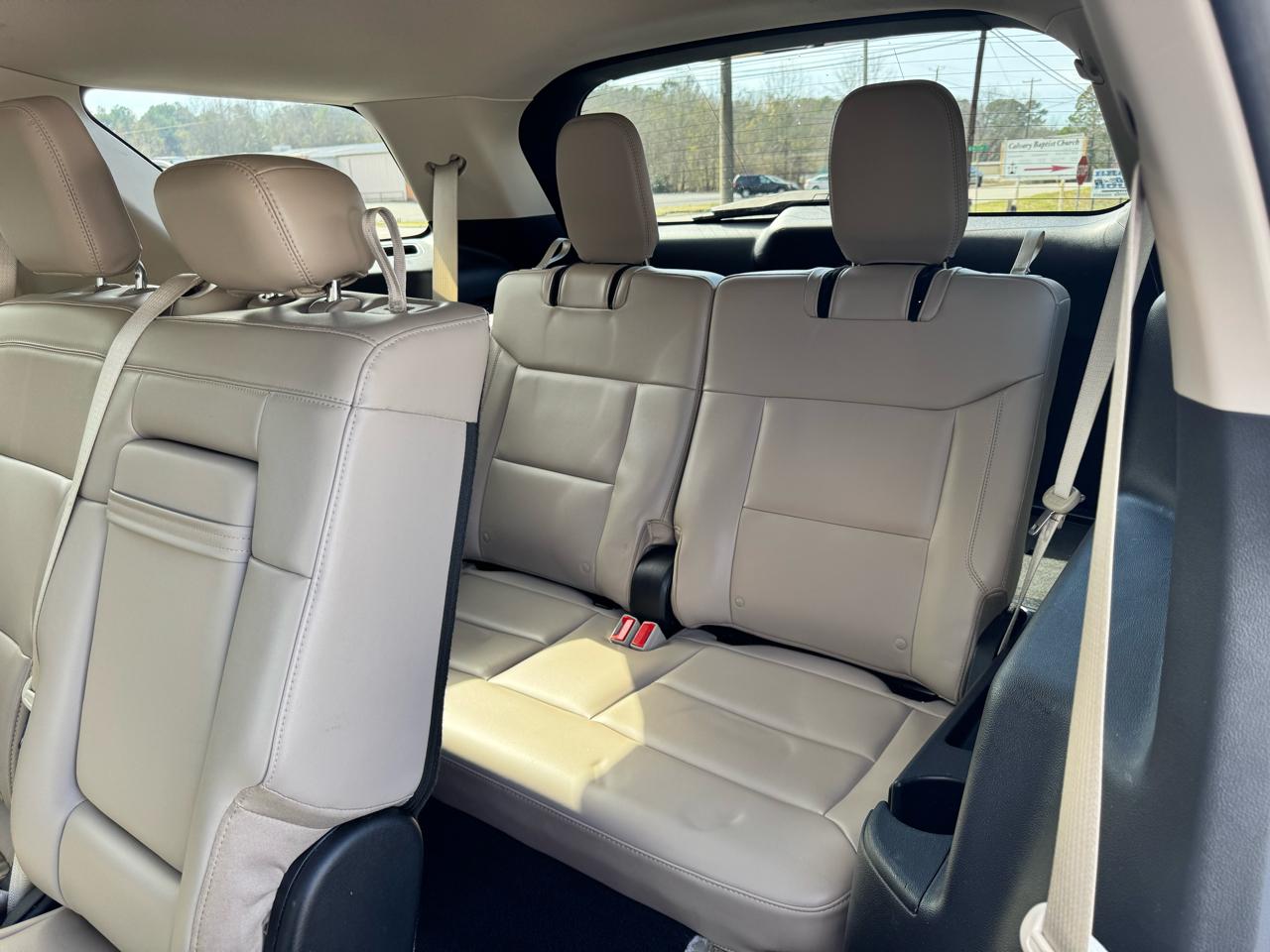 Ford Explorer XLT RWD 2023