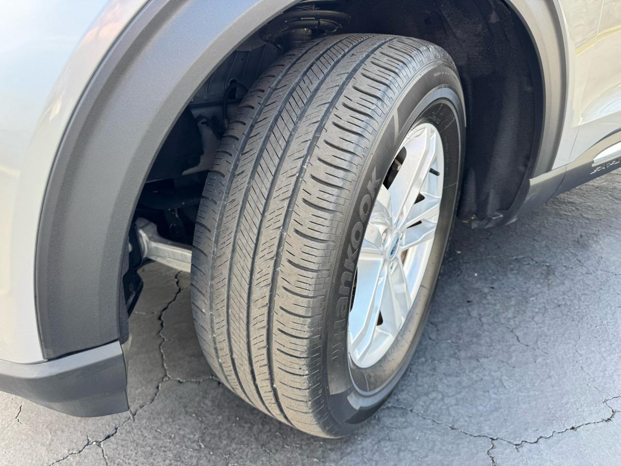 Ford Explorer XLT RWD 2023