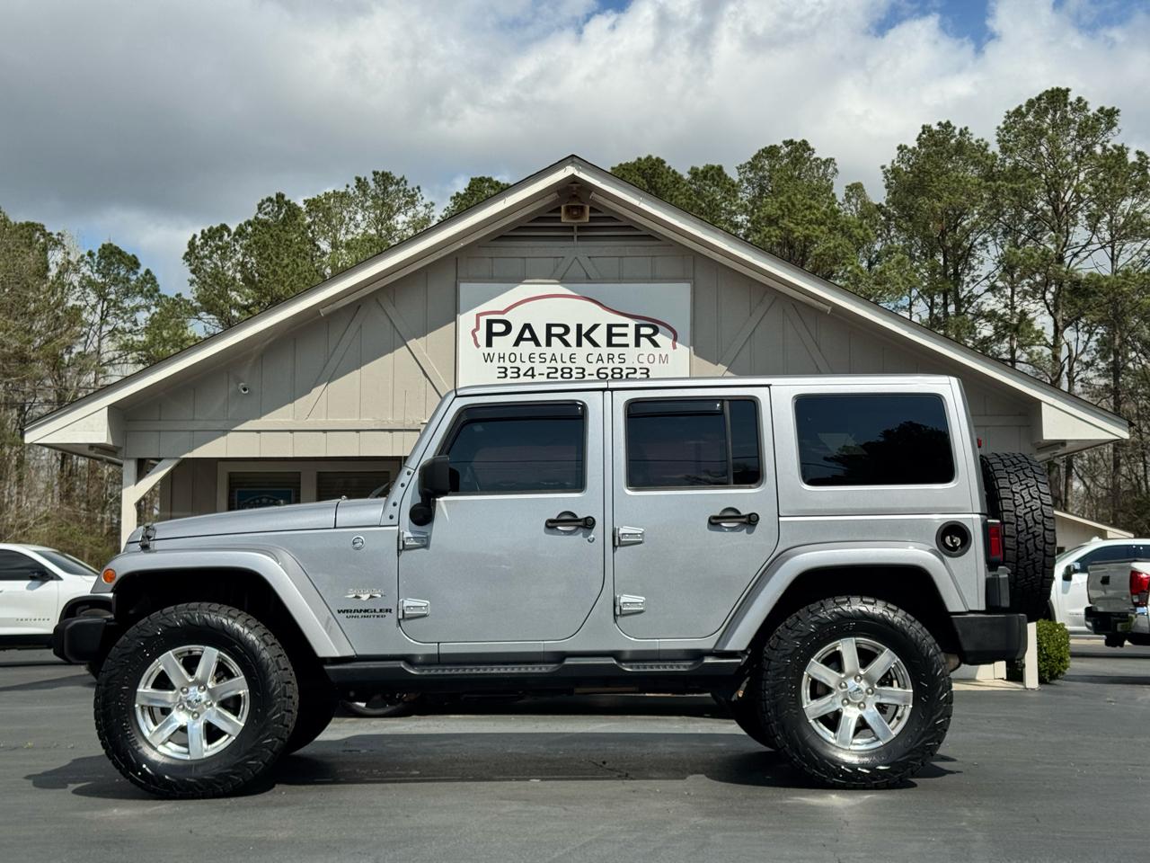 Jeep Wrangler Unlimited 4WD 4dr Sahara 2016