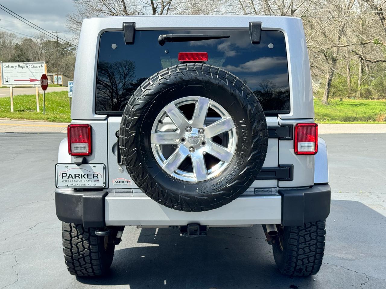 Jeep Wrangler Unlimited 4WD 4dr Sahara 2016