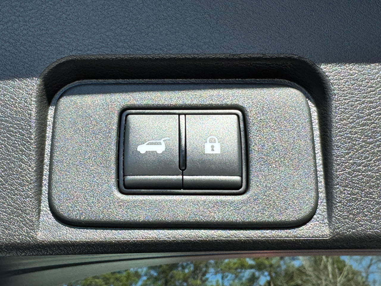 Nissan Rogue FWD SV 2024