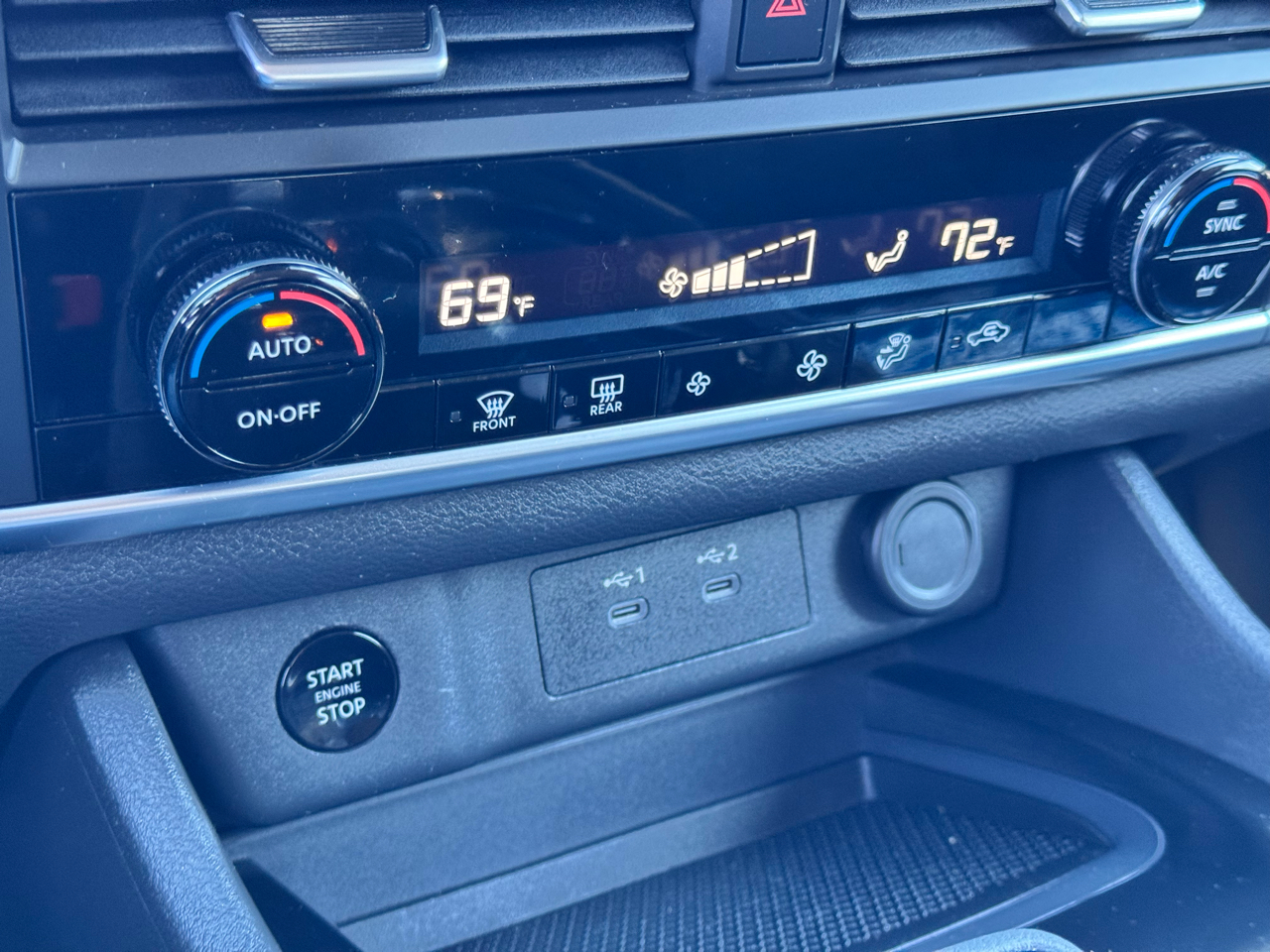 Nissan Rogue FWD SV 2024