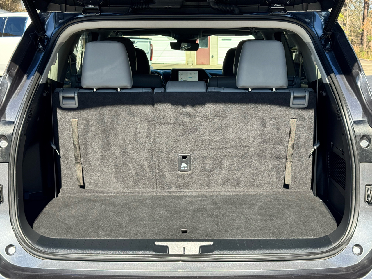 Toyota Highlander XLE FWD (Natl) 2023