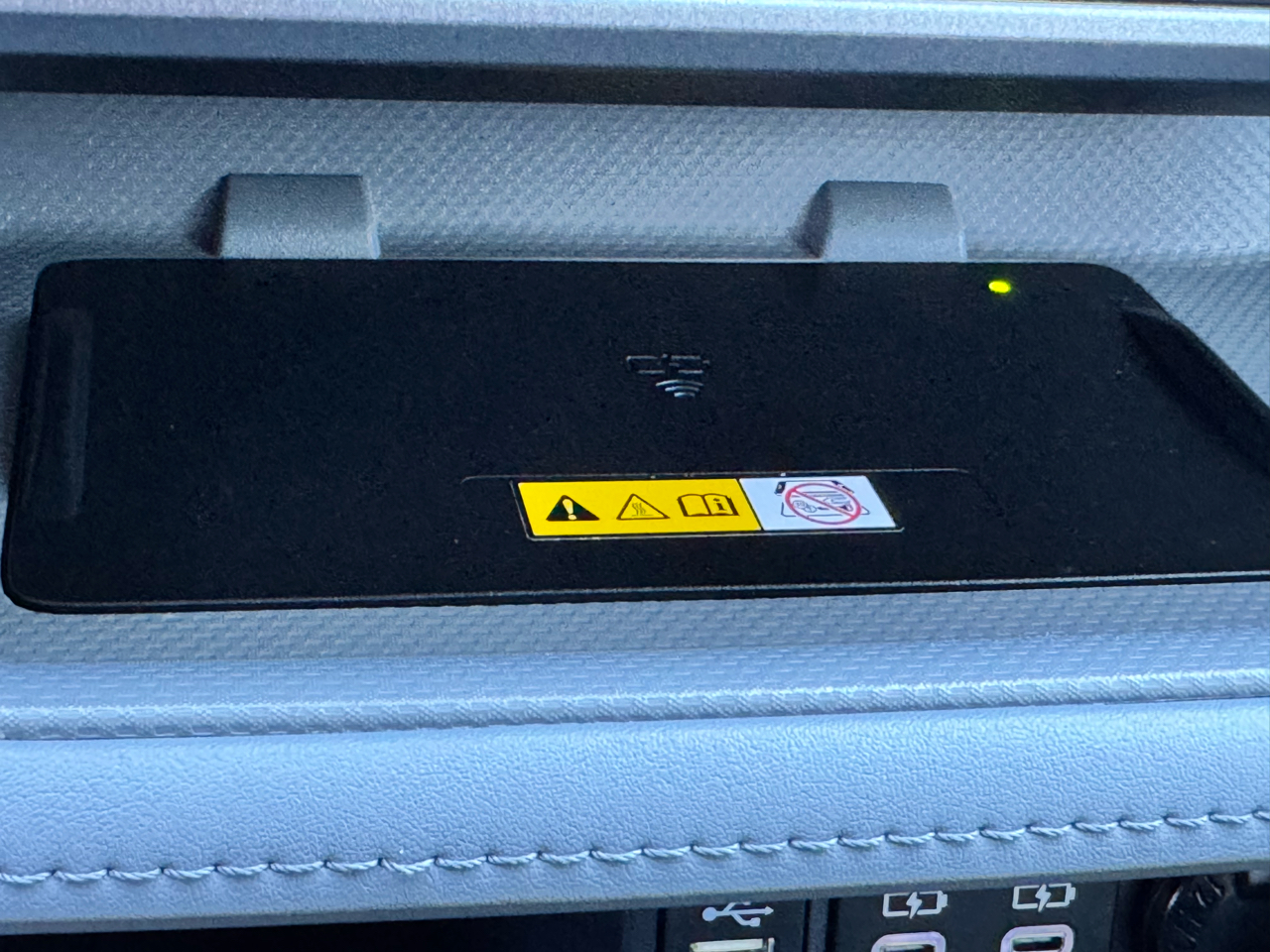 Toyota Highlander XLE FWD (Natl) 2023