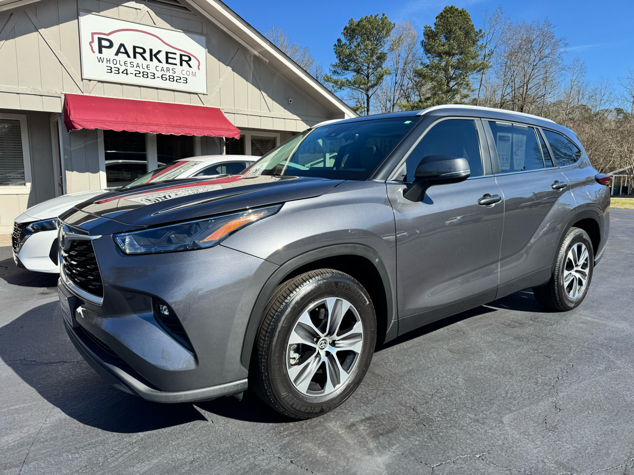 Toyota Highlander XLE FWD (Natl) 2023