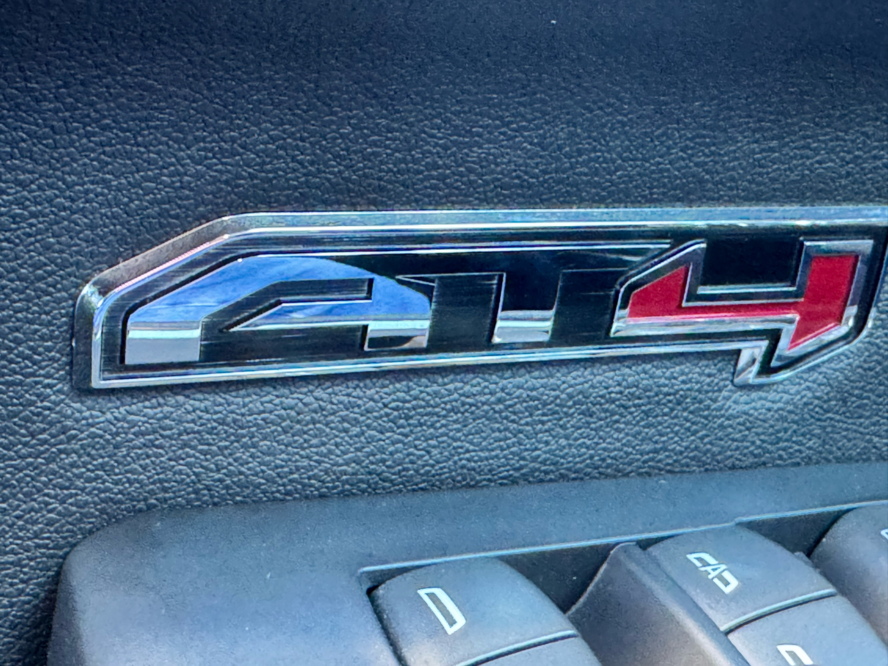 GMC Sierra 1500 4WD Crew Cab 147" AT4 2023