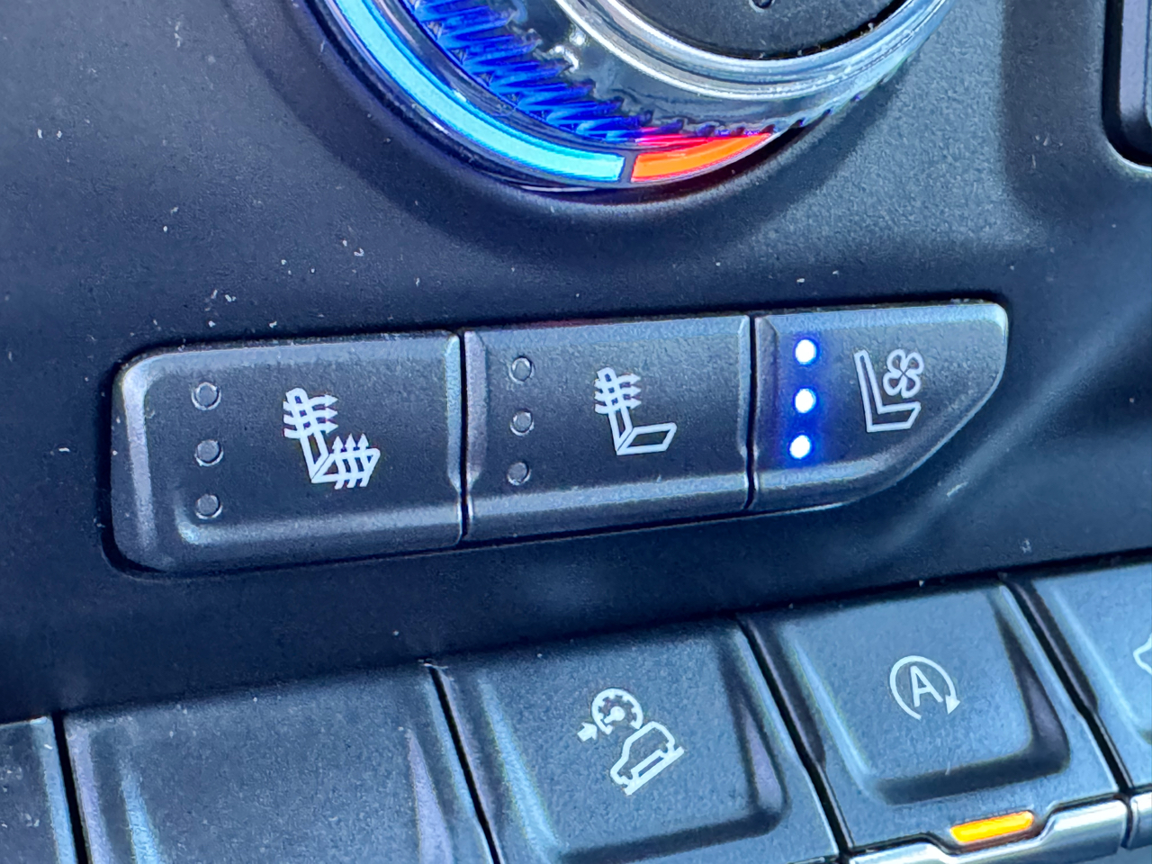 GMC Sierra 1500 4WD Crew Cab 147" AT4 2021