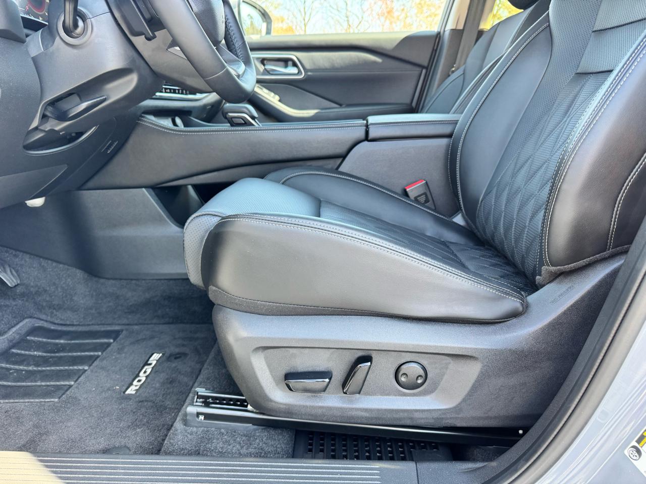 Nissan Rogue FWD Platinum 2025