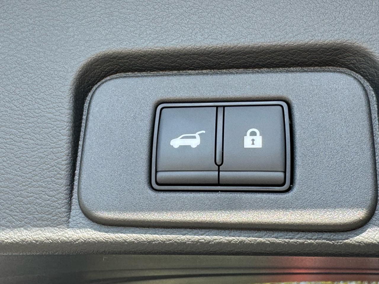 Nissan Rogue FWD Platinum 2025