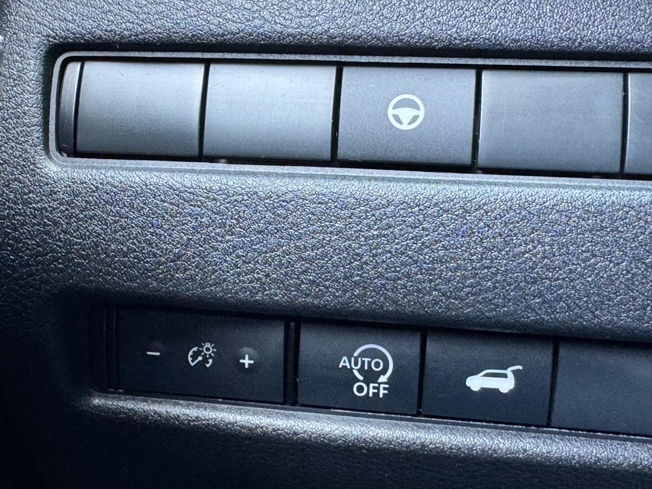 Nissan Rogue FWD Platinum 2025