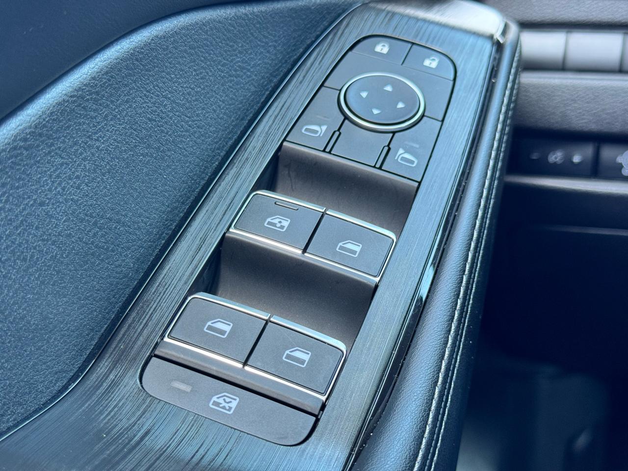 Nissan Rogue FWD Platinum 2025