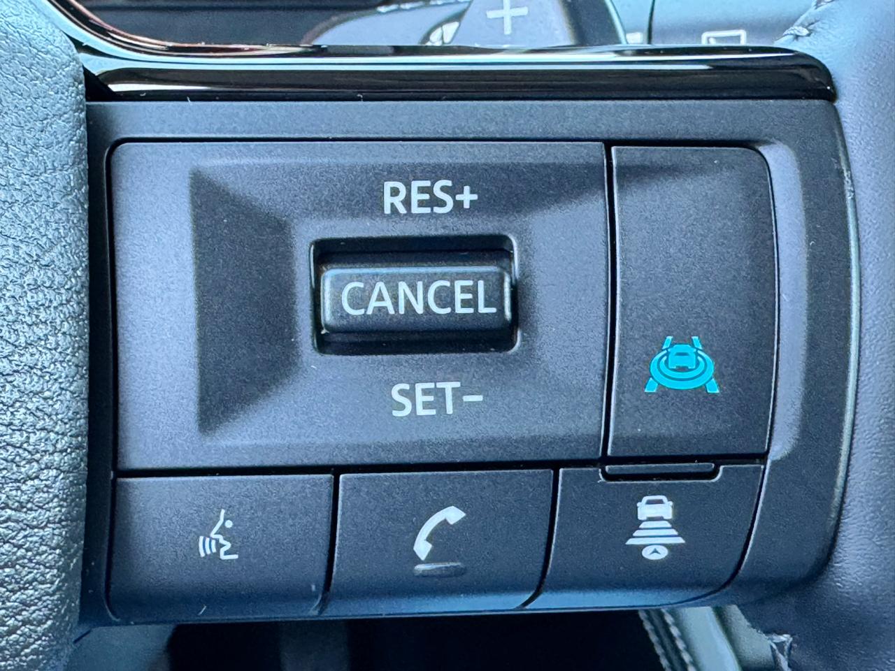 Nissan Rogue FWD Platinum 2025