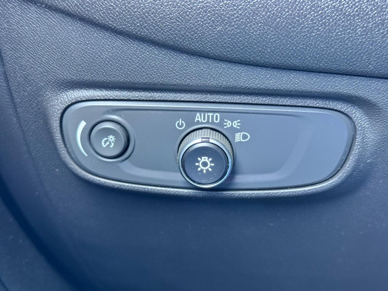 Chevrolet Equinox FWD 4dr LT w/1LT 2024