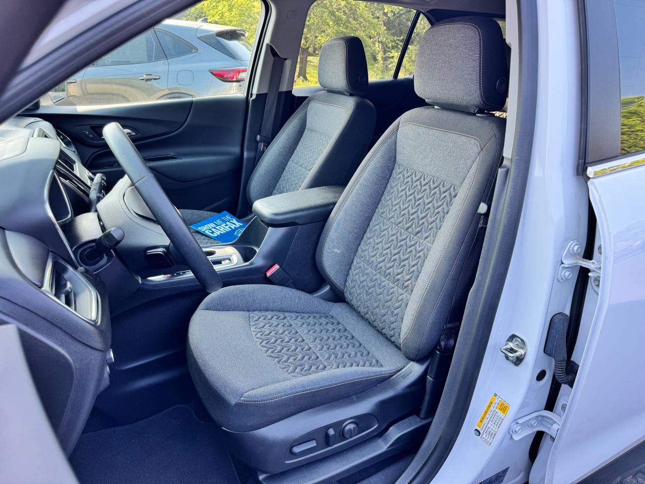 Chevrolet Equinox FWD 4dr LT w/1LT 2024