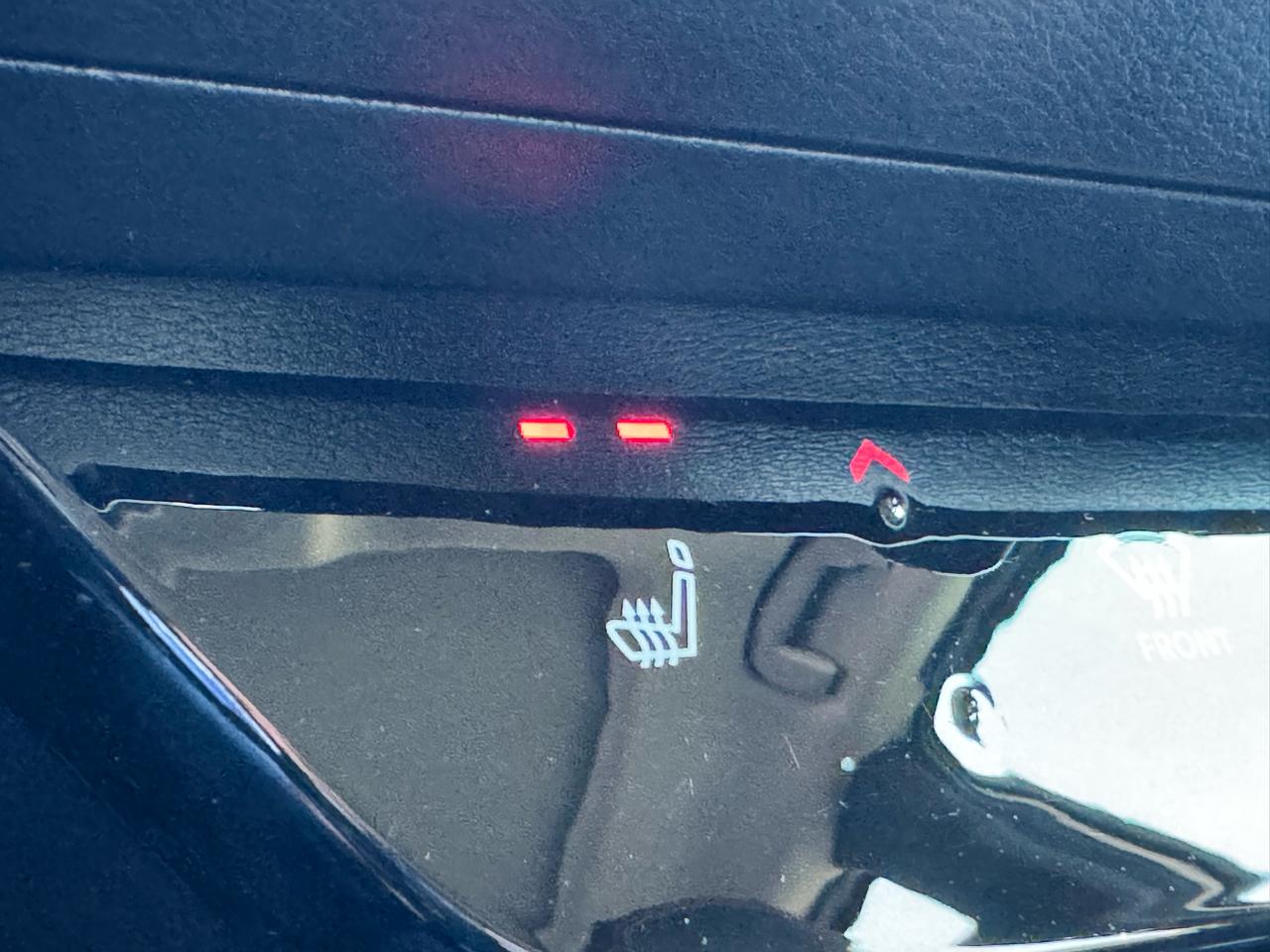 Nissan Kicks SR FWD 2025