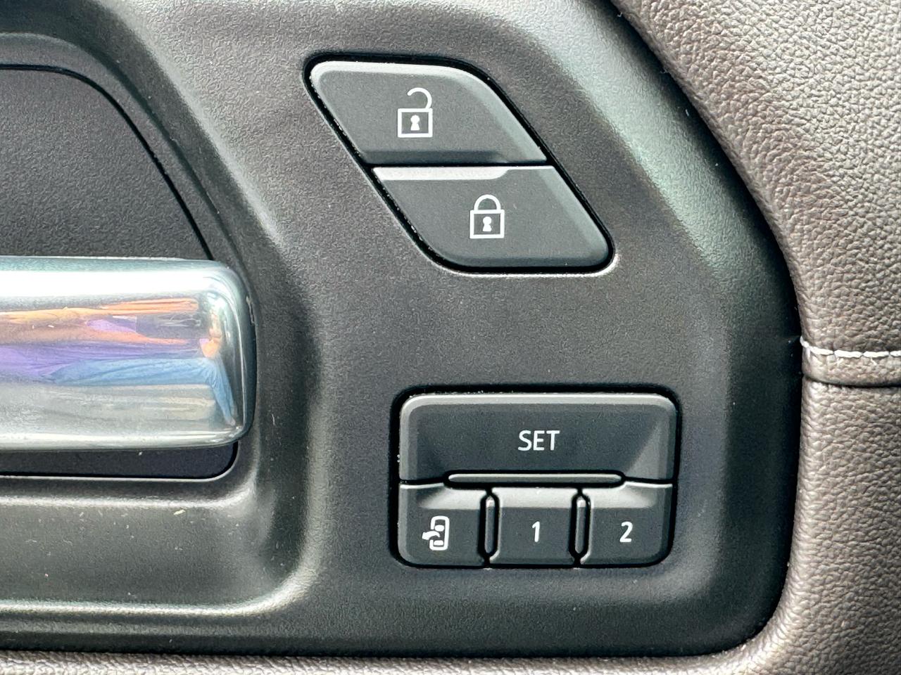 GMC Sierra 1500 4WD Crew Cab 147" SLT 2020