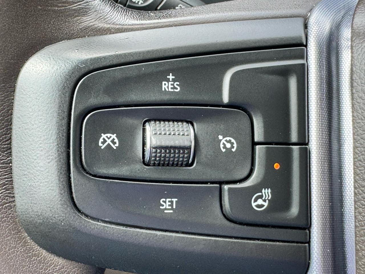 GMC Sierra 1500 4WD Crew Cab 147" SLT 2020