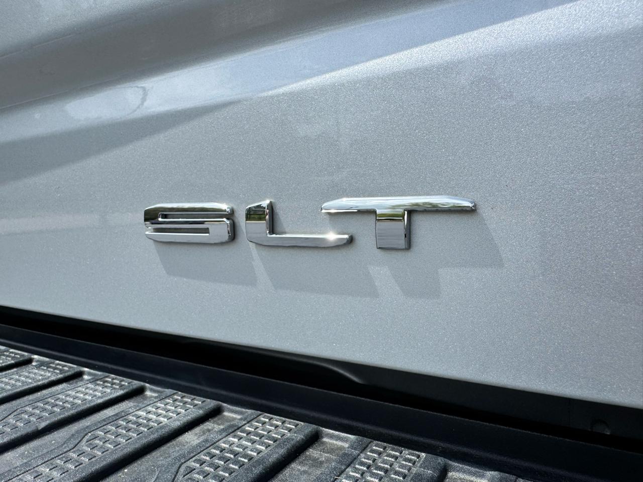 GMC Sierra 1500 4WD Crew Cab 147" SLT 2020