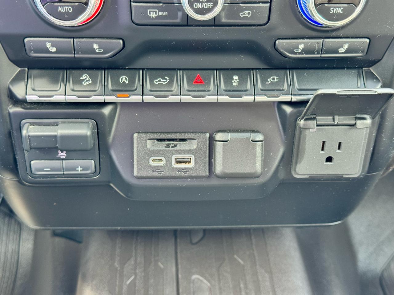 GMC Sierra 1500 4WD Crew Cab 147" SLT 2020