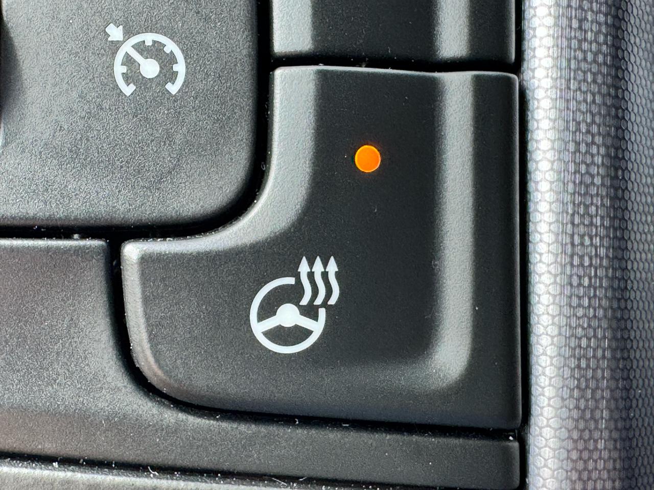 GMC Sierra 1500 4WD Crew Cab 147" SLT 2020