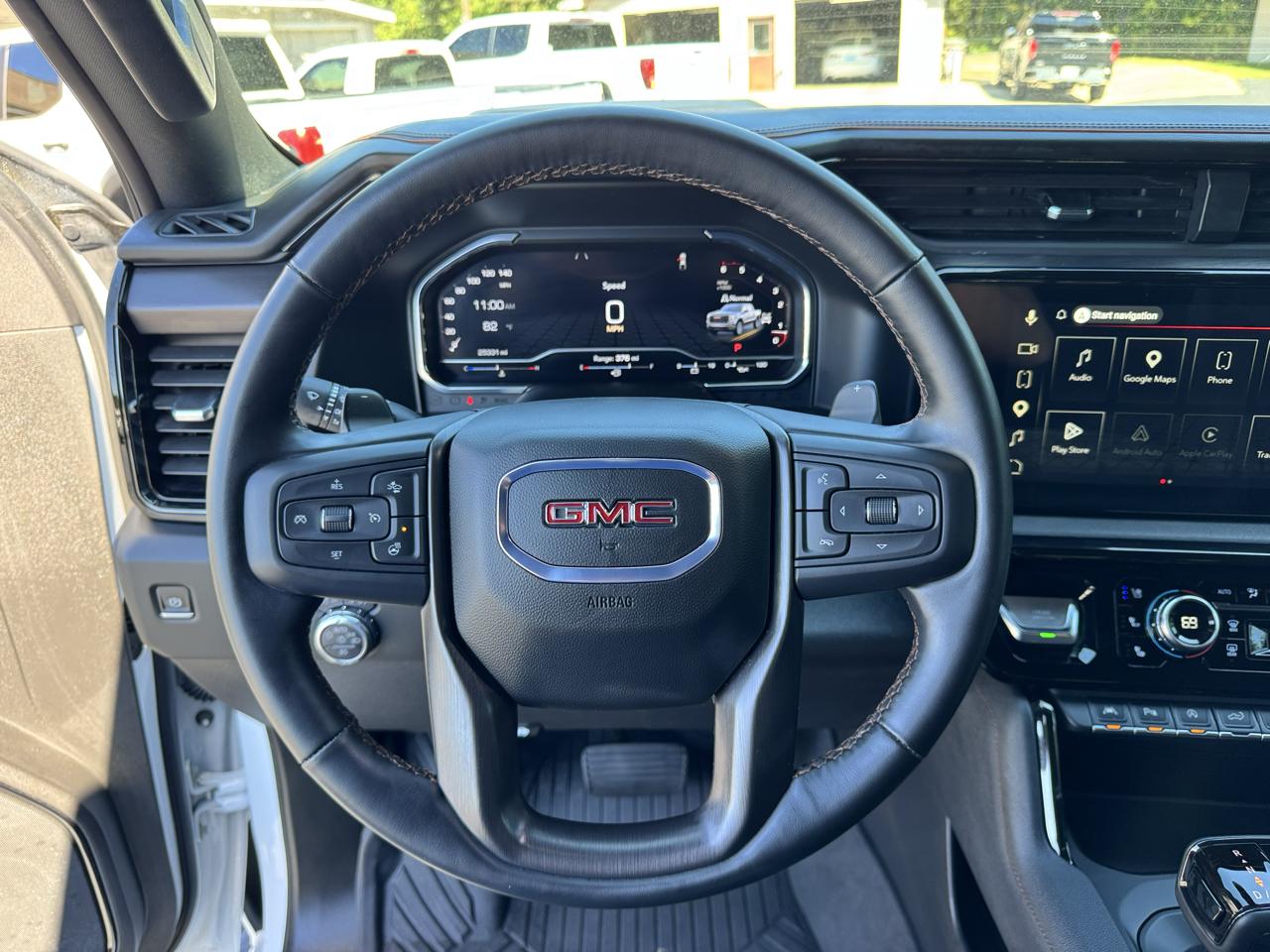 GMC Sierra 1500 4WD Crew Cab 147" AT4 2025
