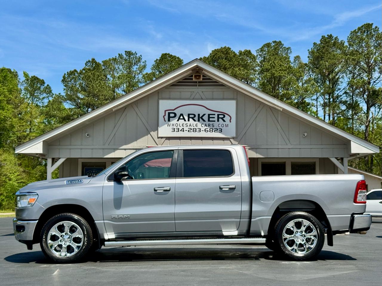 RAM 1500 Big Horn 4x4 Crew Cab 5'7" Box 2021