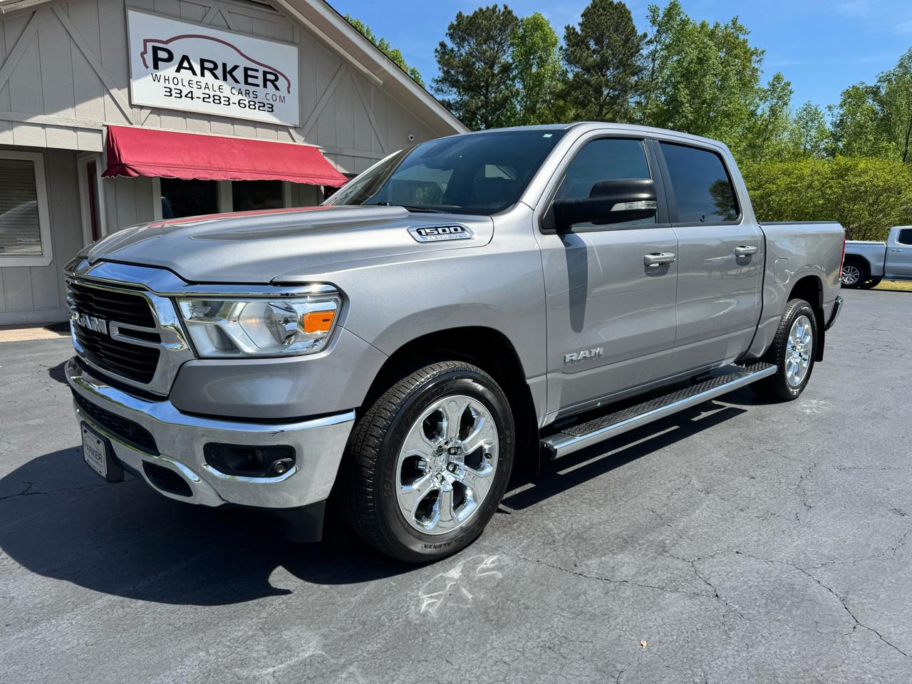 RAM 1500 Big Horn 4x4 Crew Cab 5'7" Box 2021