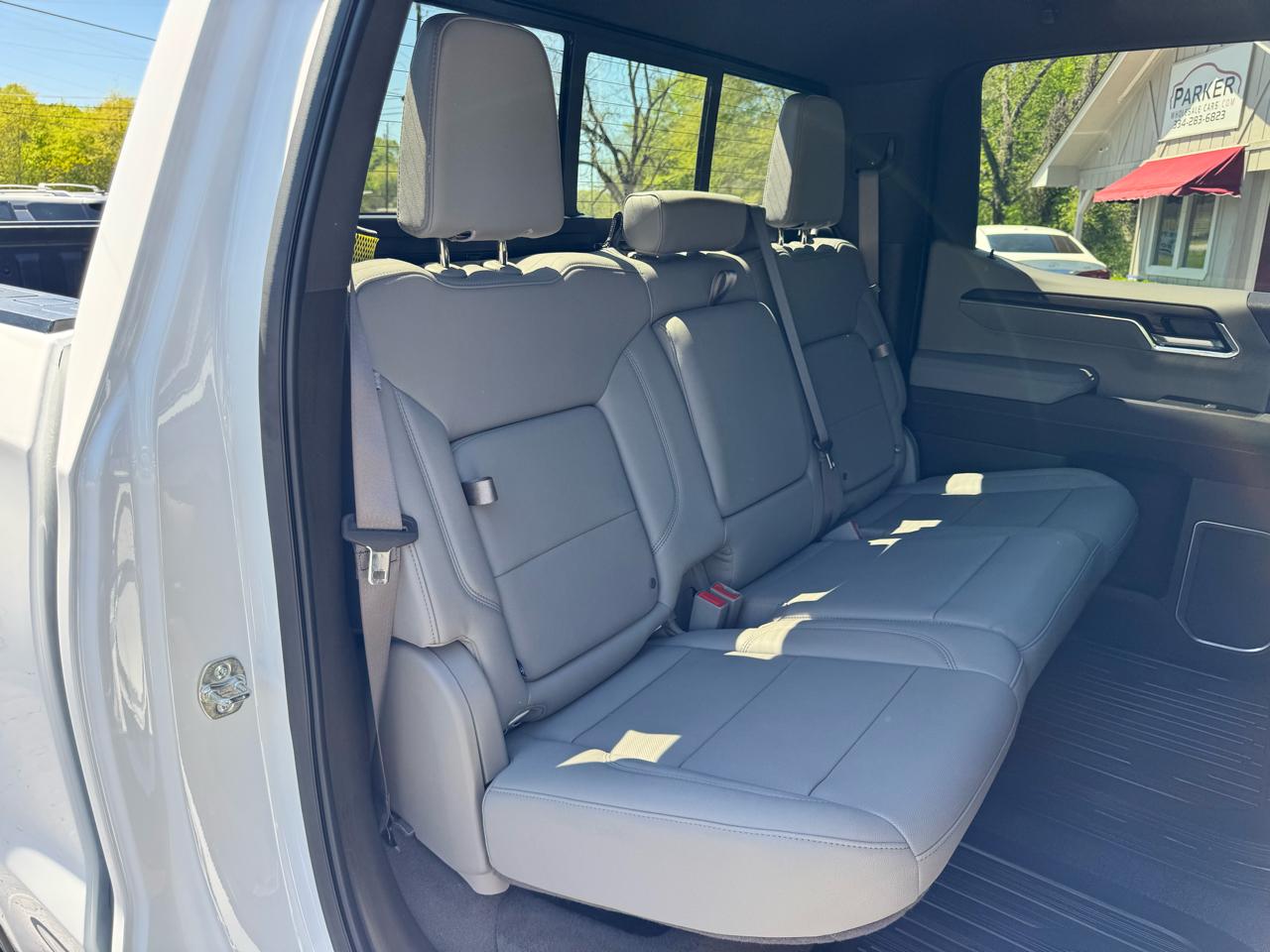 GMC Sierra 1500 4WD Crew Cab 147" SLT 2026