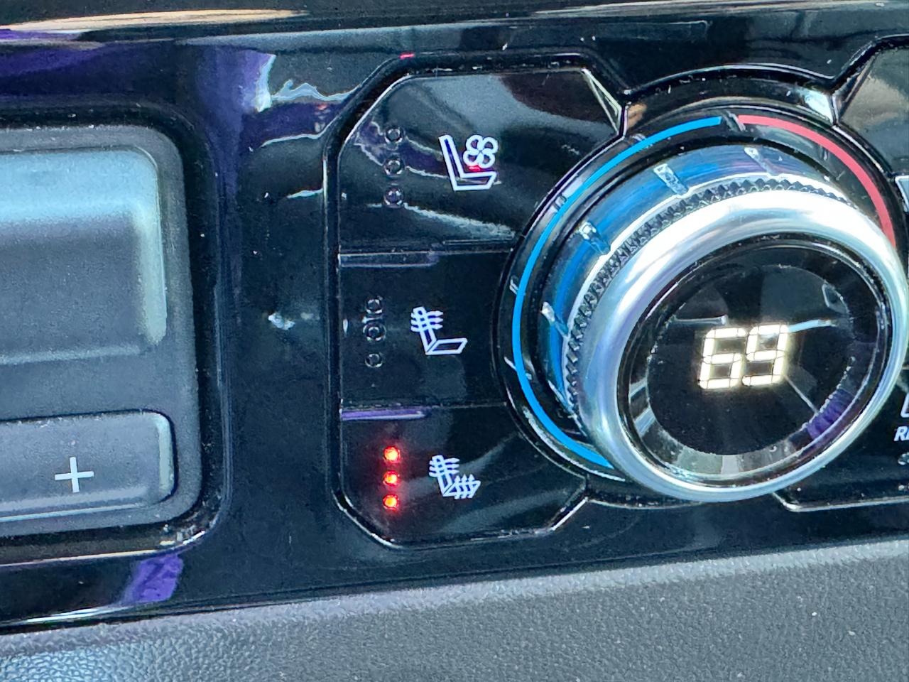 GMC Sierra 1500 4WD Crew Cab 147" SLT 2026