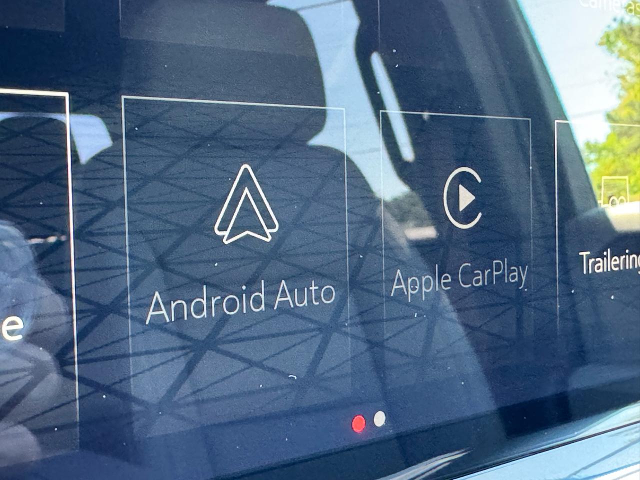 GMC Sierra 1500 4WD Crew Cab 147" SLT 2026