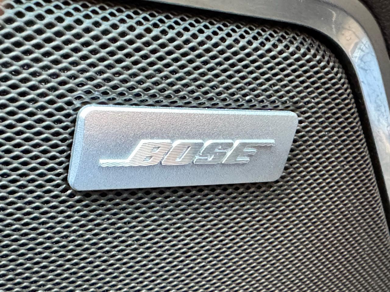 GMC Sierra 1500 4WD Crew Cab 147" SLT 2026