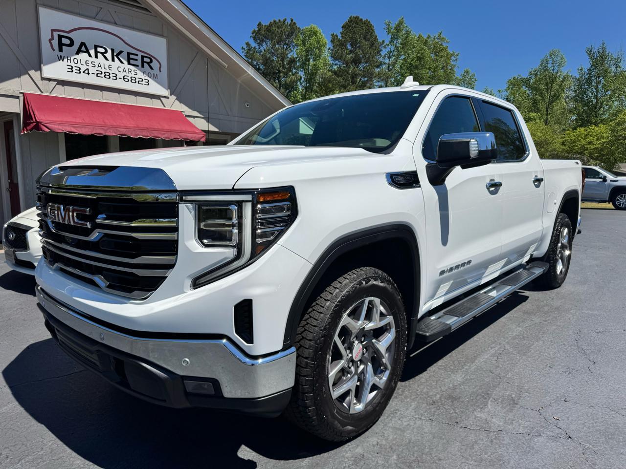 GMC Sierra 1500 4WD Crew Cab 147" SLT 2026