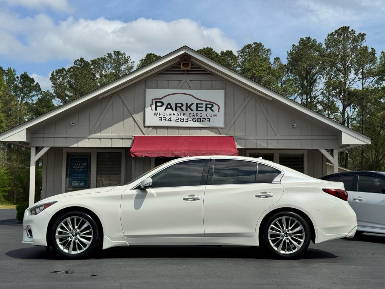 Infiniti Q50 3.0t LUXE RWD 2021