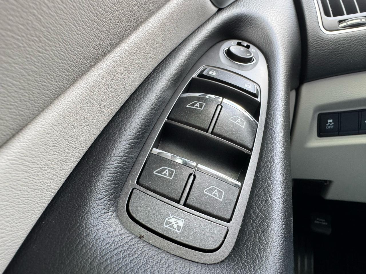 Infiniti Q50 3.0t LUXE RWD 2021