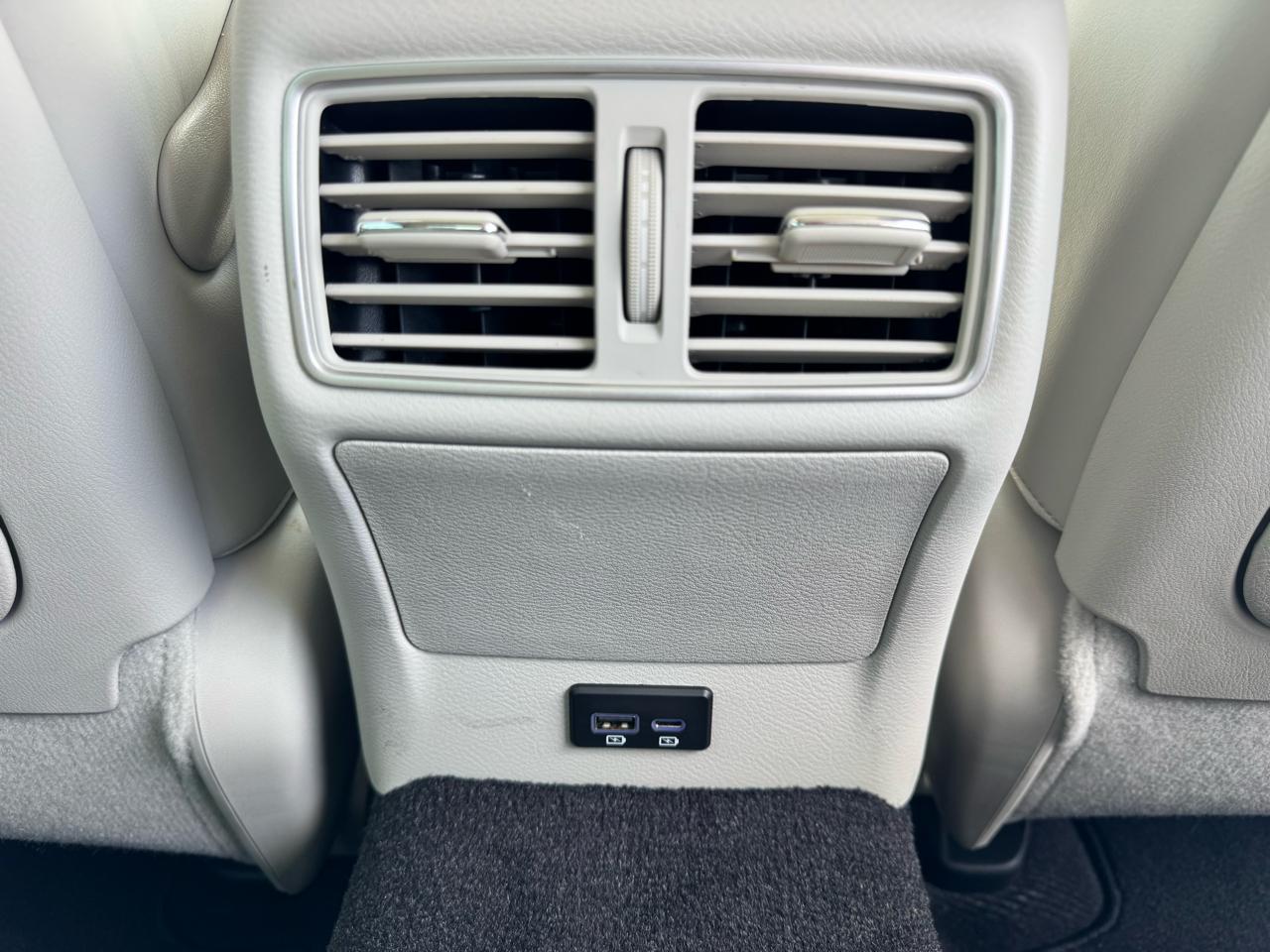 Infiniti Q50 3.0t LUXE RWD 2021