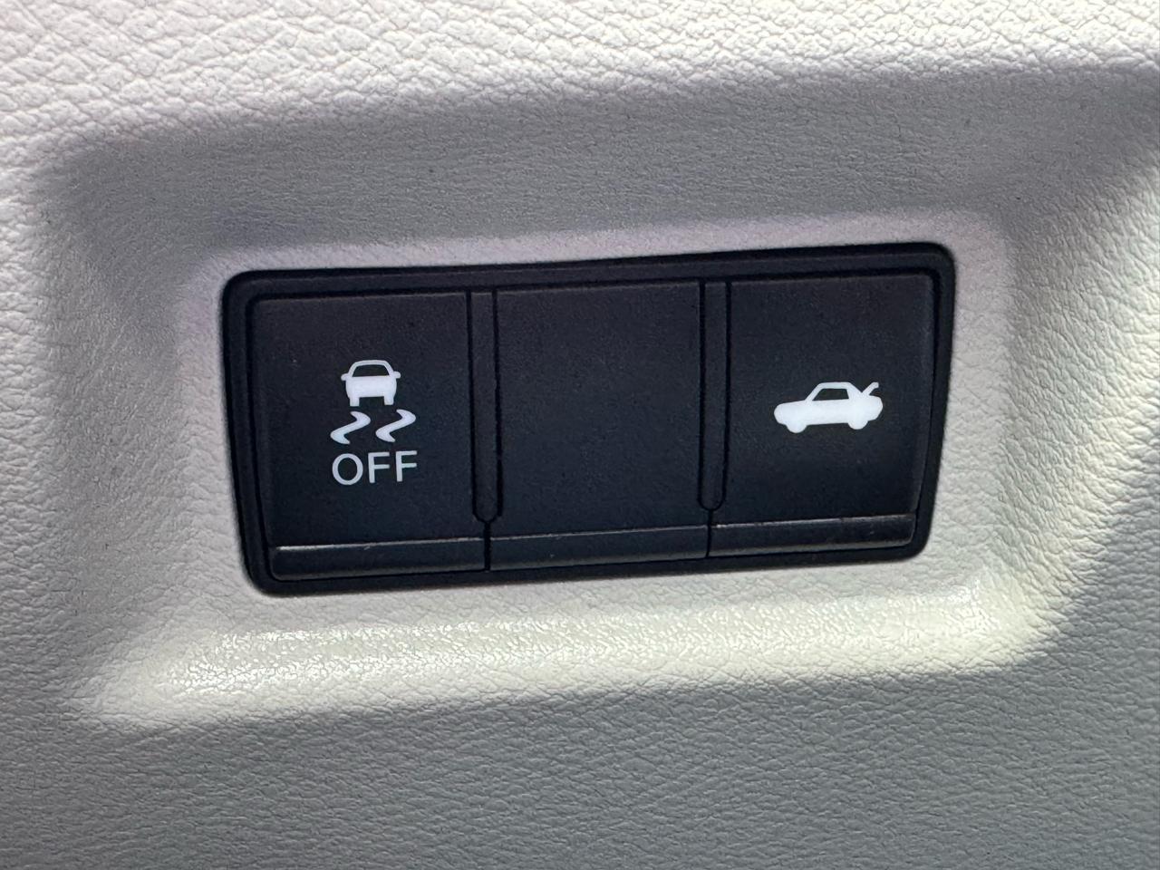 Infiniti Q50 3.0t LUXE RWD 2021