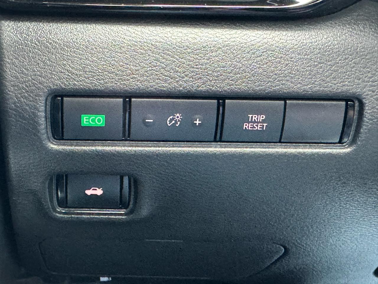 Nissan Sentra SR CVT 2024