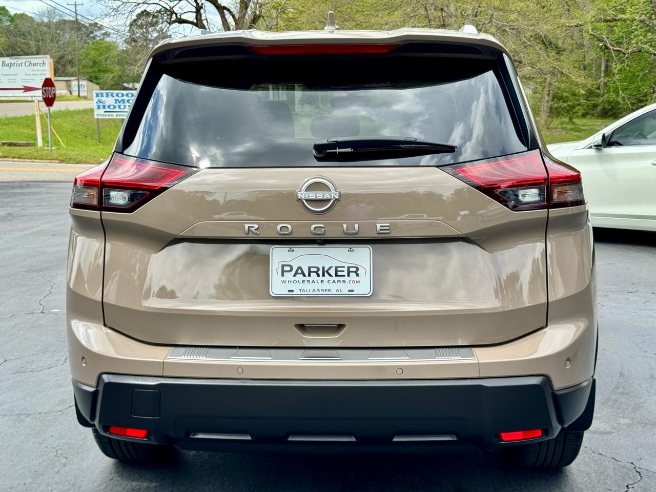 Nissan Rogue FWD SV 2025