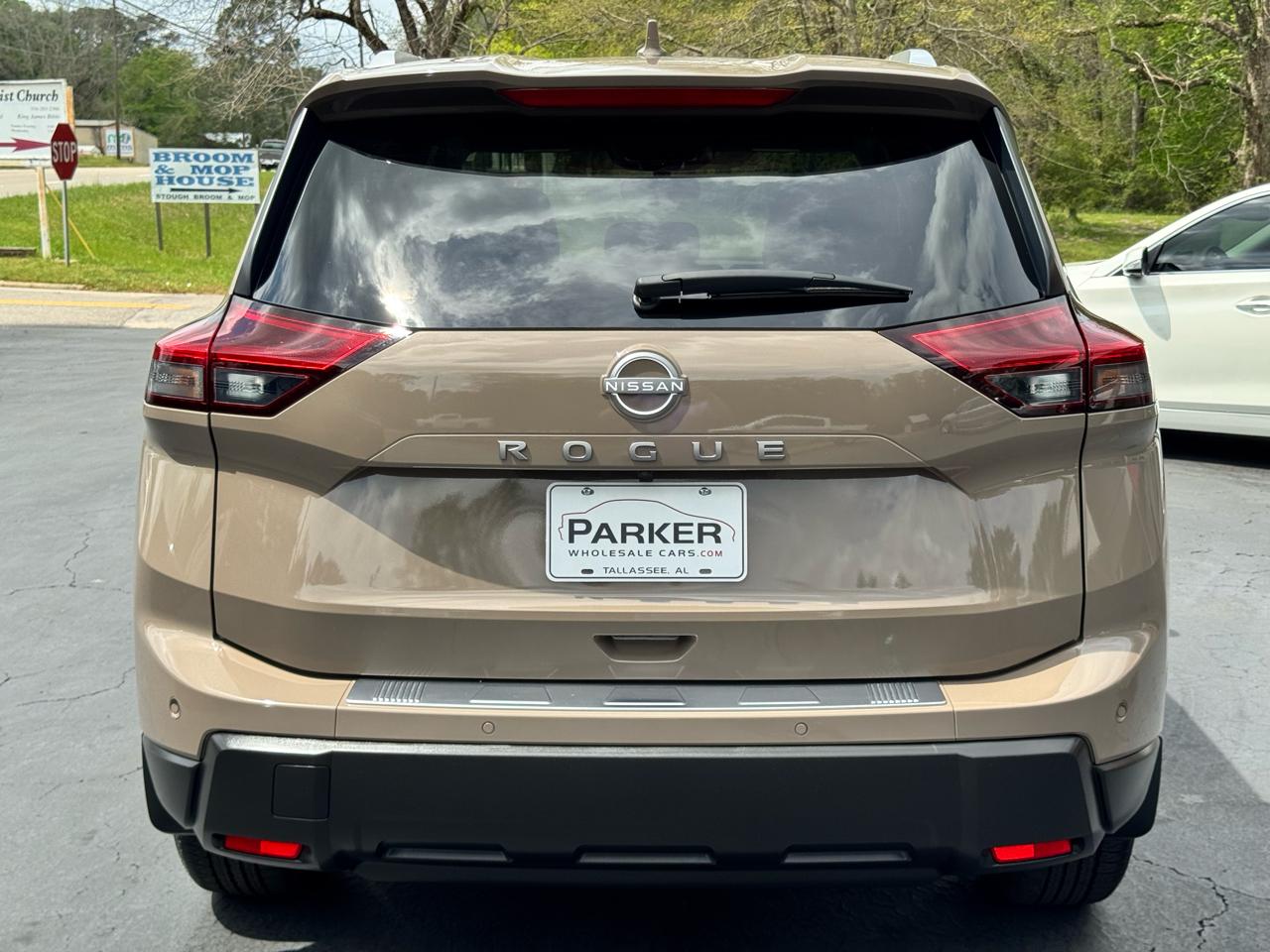 Nissan Rogue FWD SV 2025