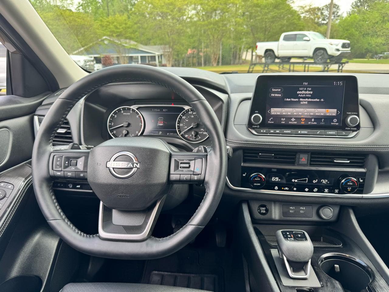 Nissan Rogue FWD SV 2025