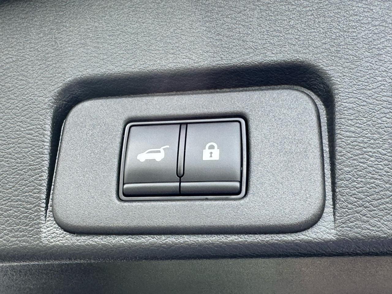 Nissan Rogue FWD SV 2025