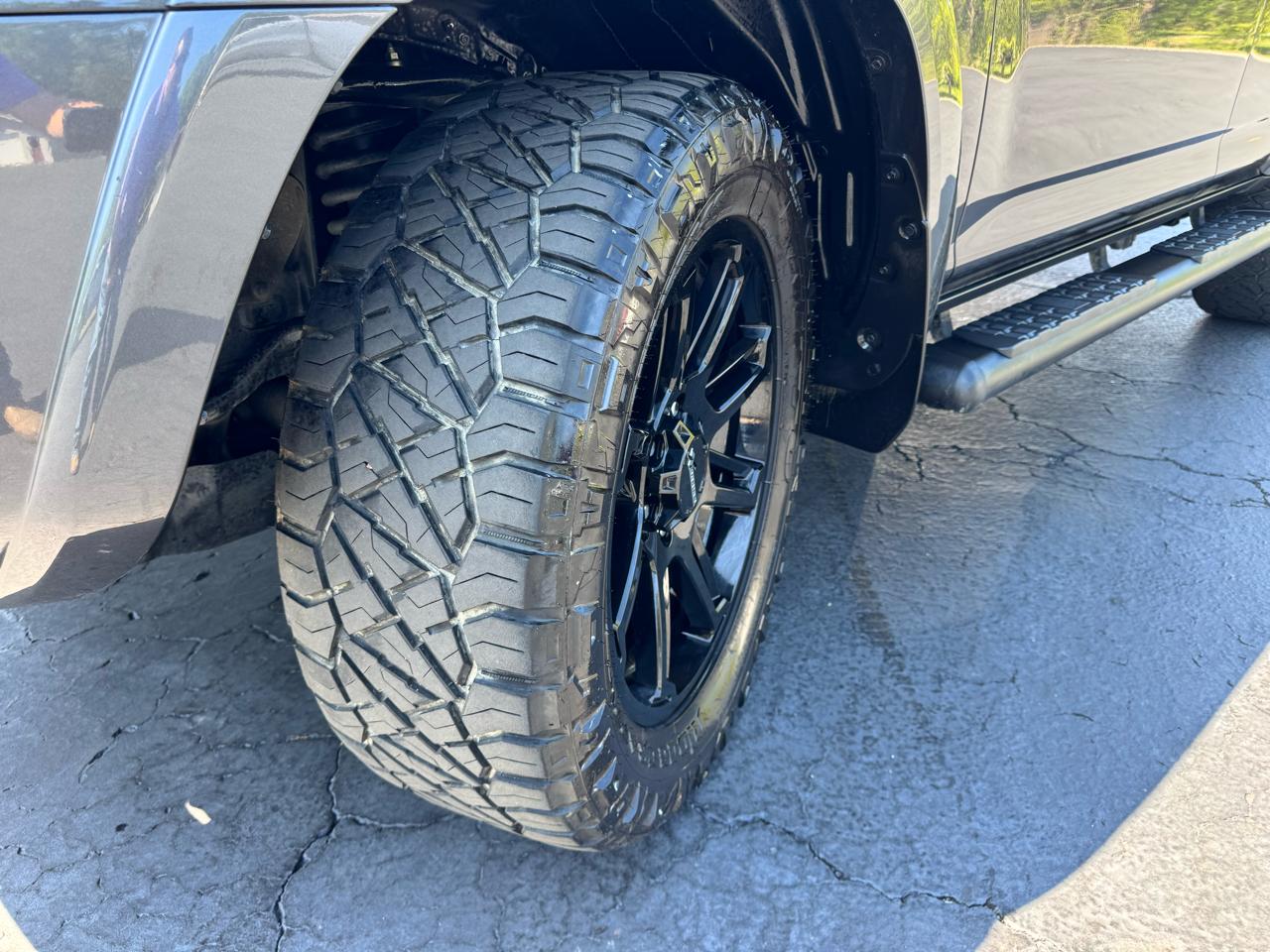 Toyota 4Runner SR5 Premium 2WD (Natl) 2023